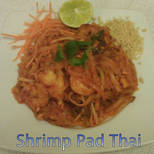 T1. Shrimp Pad Thai.